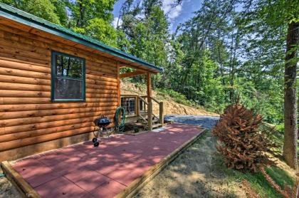 Bryson City Studio with Hot Tub - Near Nantahala! - image 5