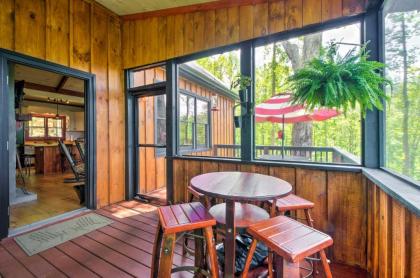 Buffalo Trace Cabin with Panoramic Smoky Mtn Views - image 3