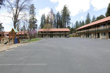 Yosemite Westgate Lodge - image 9