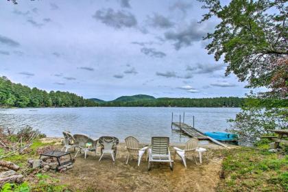 Hartford Cottage with Dock and Private BCH on Bear Pond - image 5