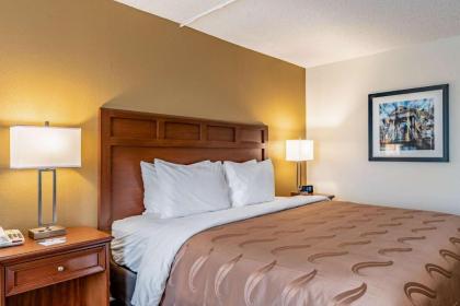 Quality Inn Bucyrus North - image 9