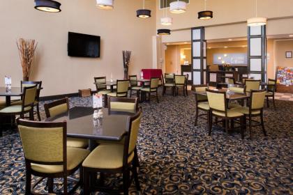 Holiday Inn Express Hotel & Suites Bucyrus an IHG Hotel - image 9