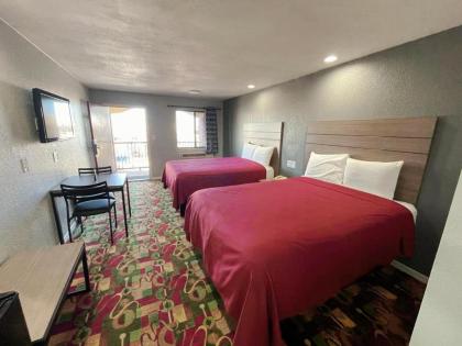 Americas Best Value Inn Buda - image 8