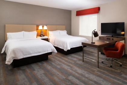 Hampton Inn & Suites Buena Park - image 11