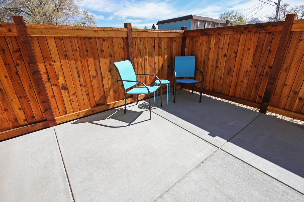 New Downtown Buena Vista Condo with Patio and Mtn Views - image 4