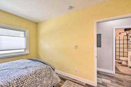 Pet-Friendly Condo Steps to Main St and River! - image 14