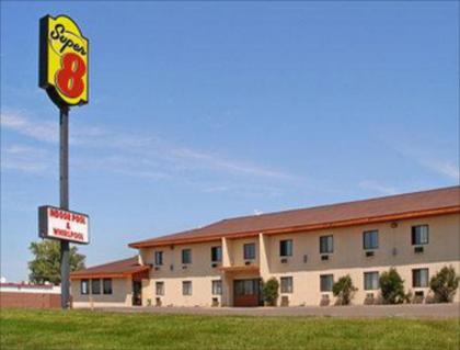 Super 8 by Wyndham Buffalo Buffalo