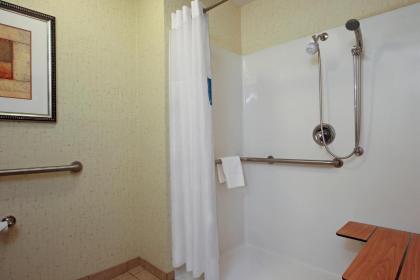 Hampton Inn & Suites Buffalo - image 10