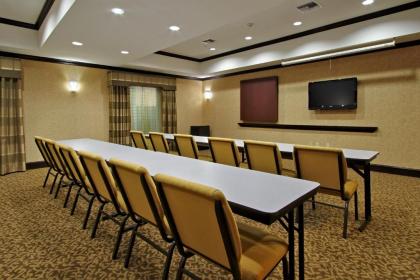 Hampton Inn & Suites Buffalo - image 12