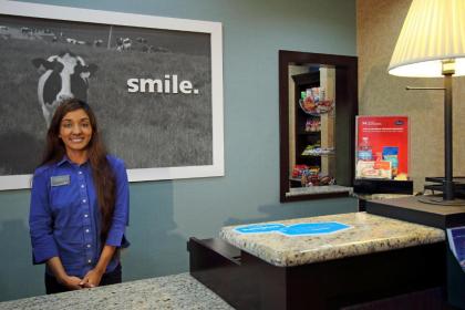 Hampton Inn & Suites Buffalo - image 4