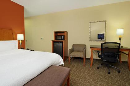 Hampton Inn & Suites Buffalo - image 8