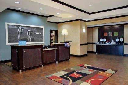 Hampton Inn & Suites Buffalo - image 9