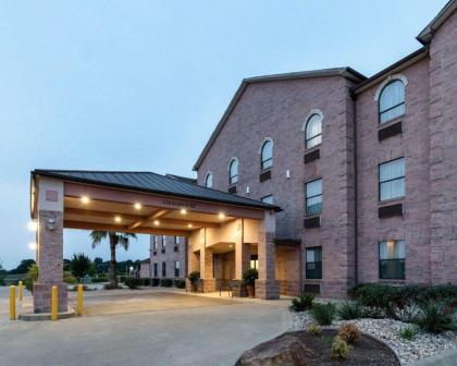 Quality Inn Buffalo - image 14