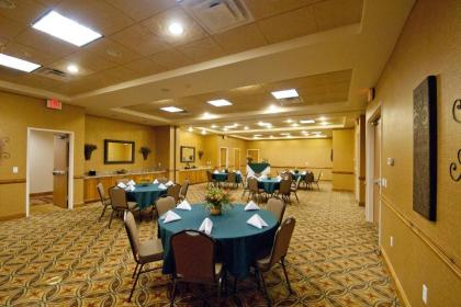 Hampton Inn & Suites Buffalo - image 9