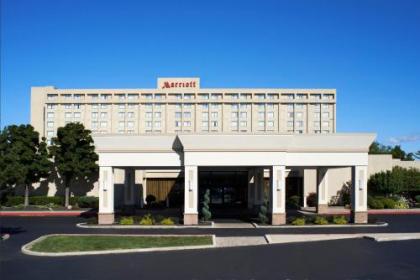 Buffalo Marriott Niagara - image 5