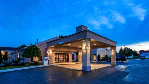 Best Western PLUS Galleria Inn & Suites - main image