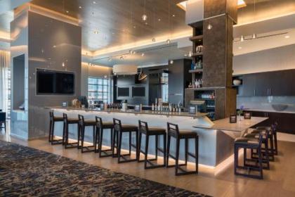 Buffalo Marriott at LECOM HARBORCENTER - image 5