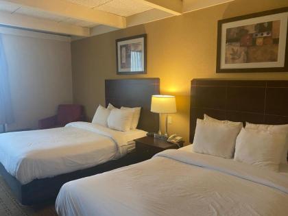 Suburban Extended Stay Hotel - image 15