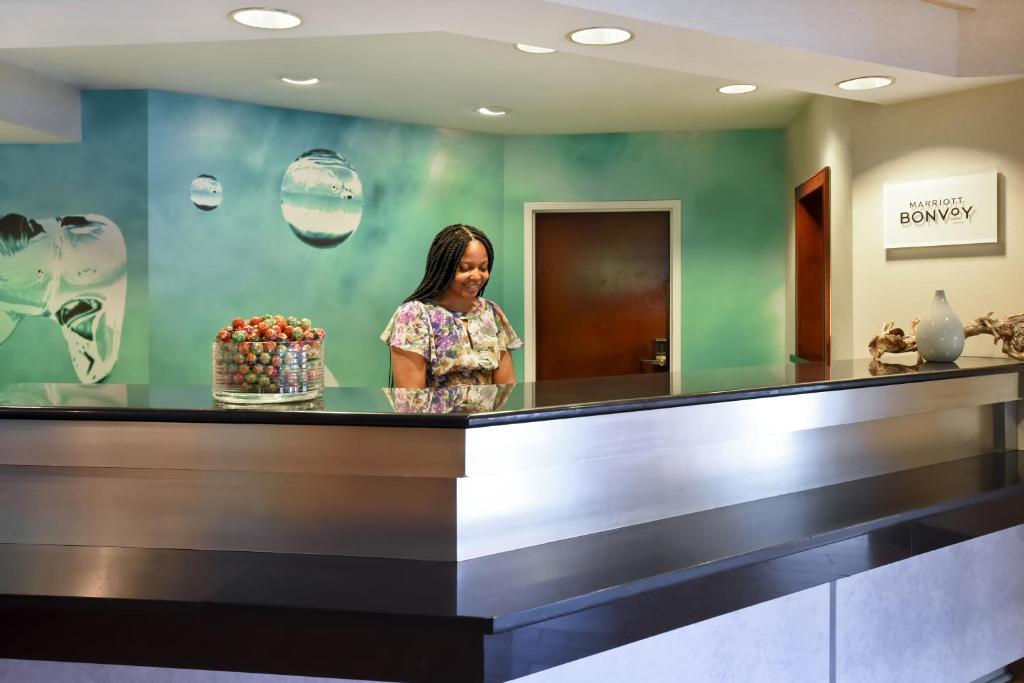 SpringHill Suites by Marriott Atlanta Buford/Mall of Georgia - image 3