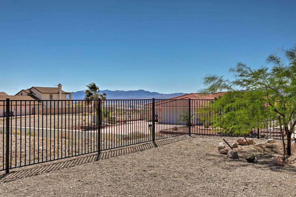 Cozy Bullhead City Home with Patio and Mountain Views! - image 7