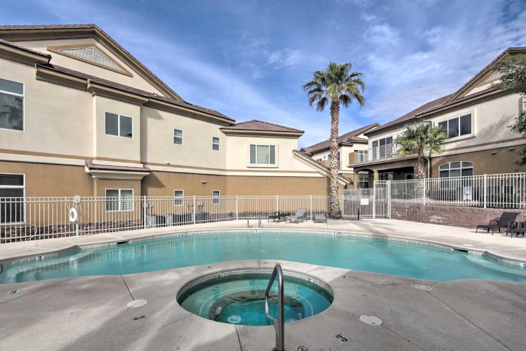 Desert Condo with Pool about 3 Miles to Colorado River! - image 2