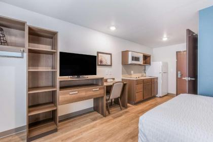 WoodSpring Suites Chicago Midway - image 11