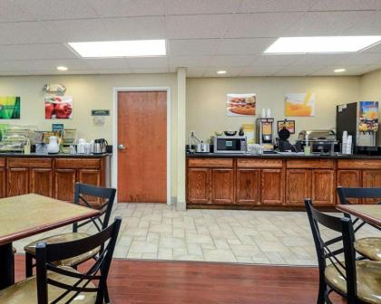 Quality Inn Burkeville Hwy 360& 460 - image 14