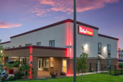 Red Roof Inn PLUS+ Fort Worth - Burleson - image 1