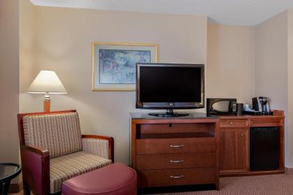 Hilton Garden Inn San Francisco Airport/Burlingame - image 14