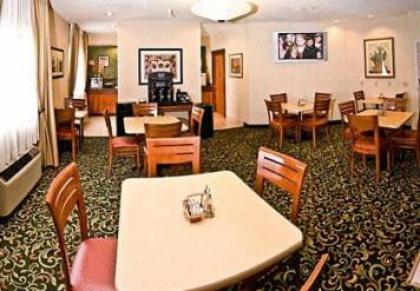 Fairfield Inn & Suites Burlington - image 5