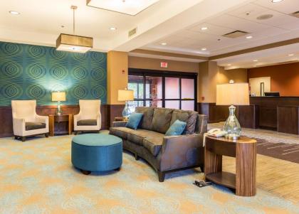 Hampton Inn & Suites Burlington - image 15