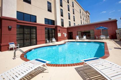 Hampton Inn & Suites Burlington - image 5