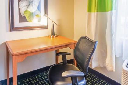 Fairfield Inn & Suites Minneapolis Burnsville - image 9