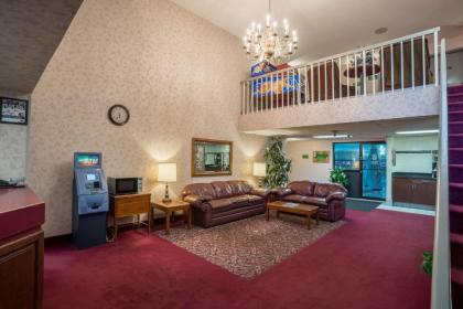 Prime Rate Inn - image 10