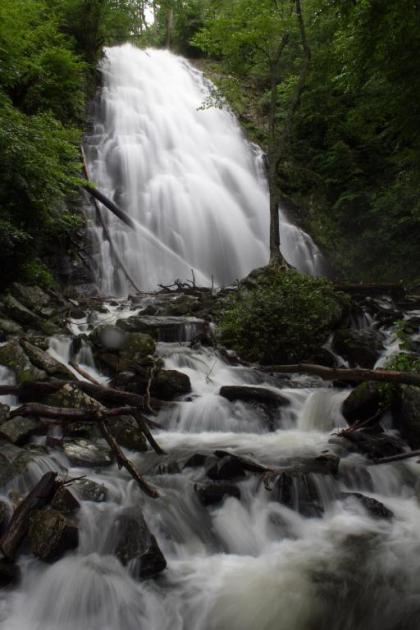 Mt Mitchell Cabin Rentals - image 10