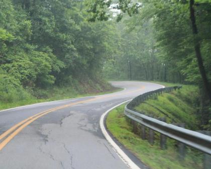 Mt Mitchell Cabin Rentals - image 9