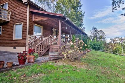 Cozy Burnsville Family Home in National Forest - image 8