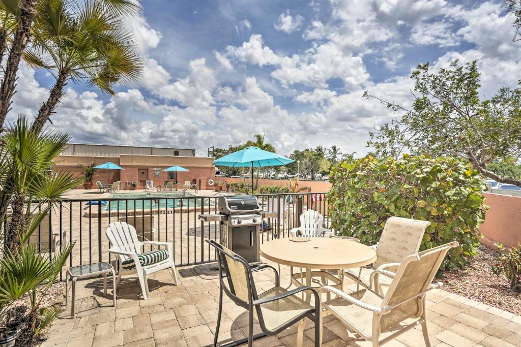 Waterfront Punta Gorda Condo with Pool and Marina - image 6