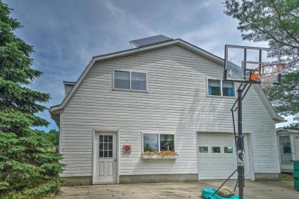 Loft Unplugged with Outdoor Space in Amish Country!