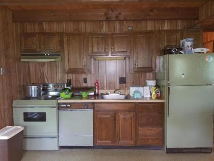 Saw Creek Cabin - Regent Hilltop - image 6