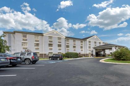 Comfort Inn  Suites Butler Butler Pennsylvania