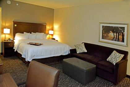 Hampton Inn Butler - image 15