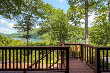 Mountainside Retreat - Stunning Watauga Lake Views - image 5