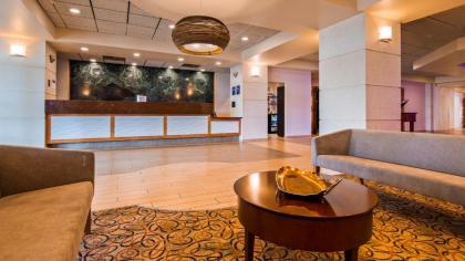 Best Western Plus Butte Plaza Inn - image 8