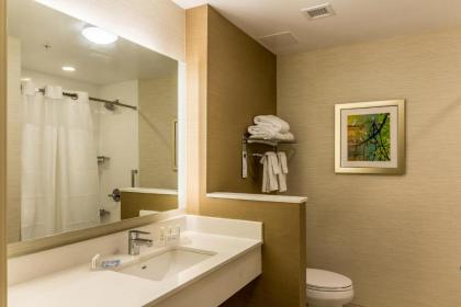 Fairfield Inn & Suites by Marriott Butte - image 9