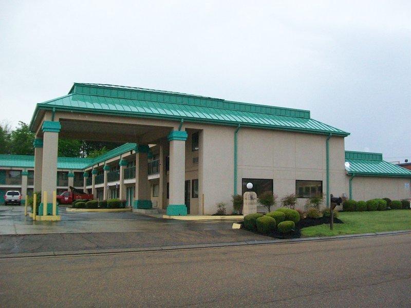 Americas Best Value Inn Byram - image 2