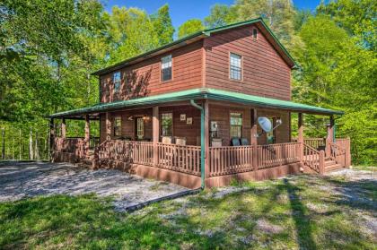 Lake House with Hot Tub and Fire Pit - 1 Mi to Marina! - image 9