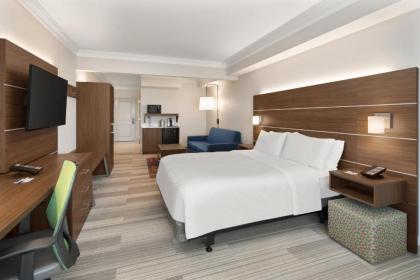 Holiday Inn Express Hotel & Suites Byron an IHG Hotel - image 15