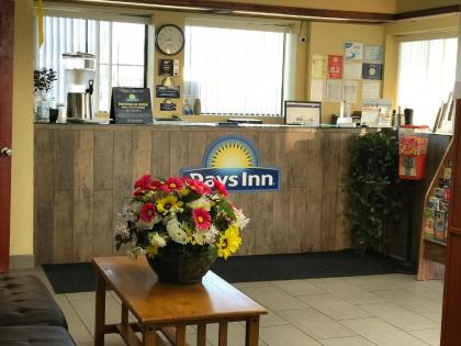 Days Inn by Wyndham Byron - image 8