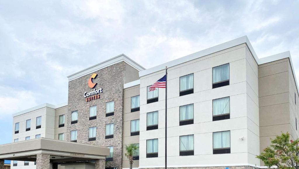 Comfort Suites Byron Warner Robins - main image